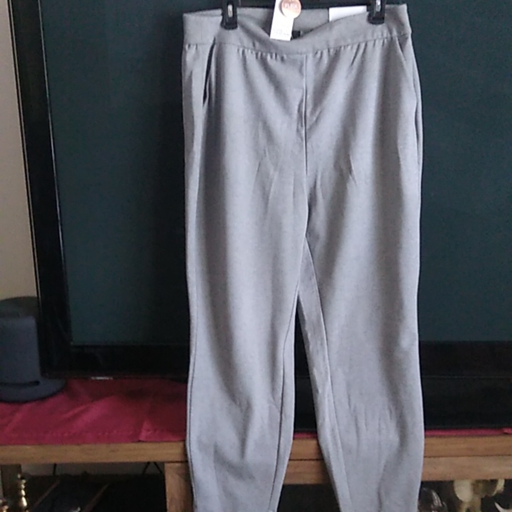 Very flattering 14/16 grey Lane Bryant pants.